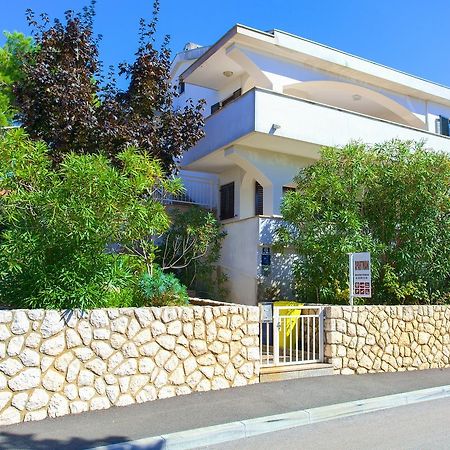 Apartments Vlatko Krk Town Buitenkant foto